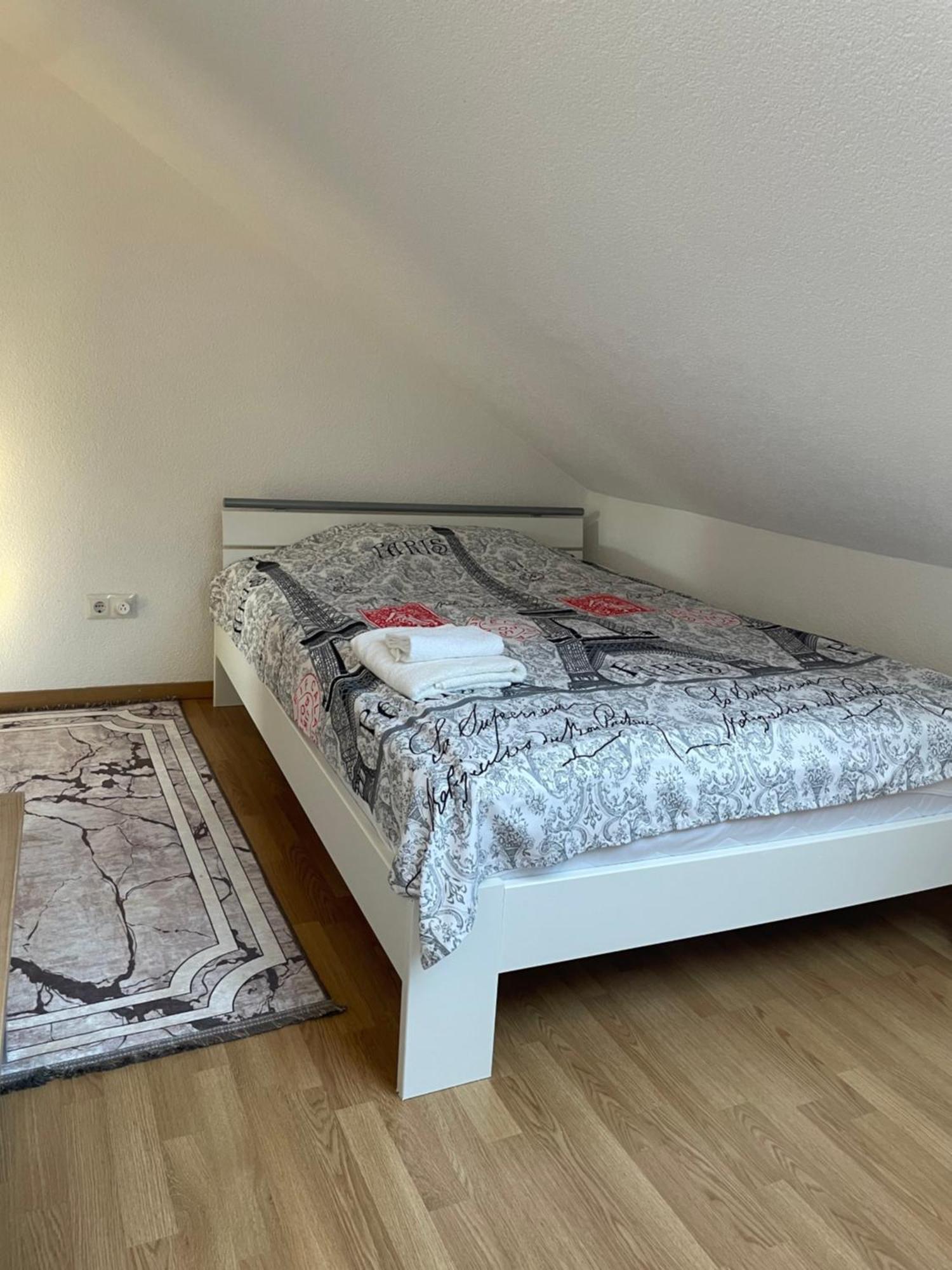 Stilvolle Wohnung Im Stadtzentrum كايزرسلاوترن المظهر الخارجي الصورة